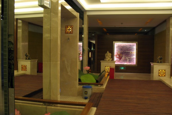 重庆桑拿搓背团购，实惠价格享SPA体验